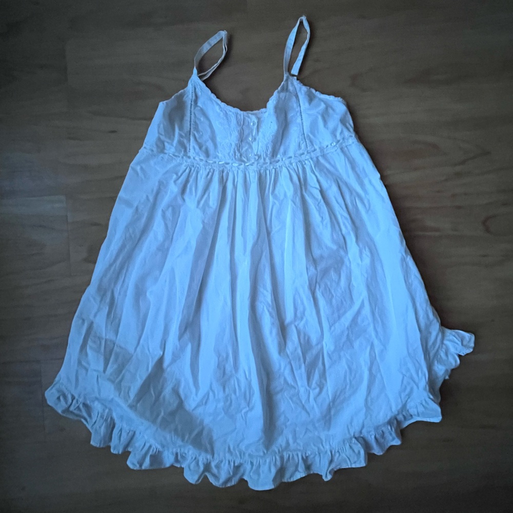 Vintage La Vie En Rose Nightgown